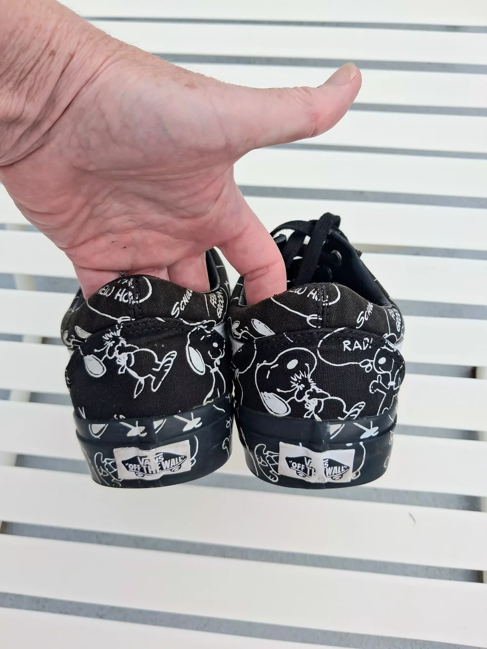 Vans X Peanuts Snoopy Old Skool SK8 White Graphic Lace-Up Unisex Sneakers M8W9.5